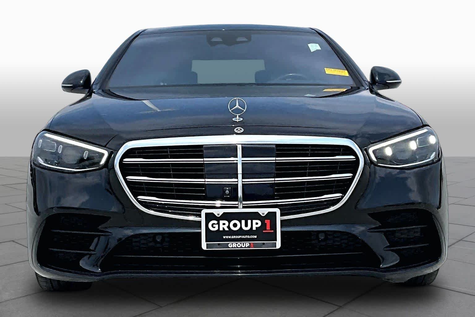 Used 2022 Obsidian Black Mercedes-Benz S 580 image 4