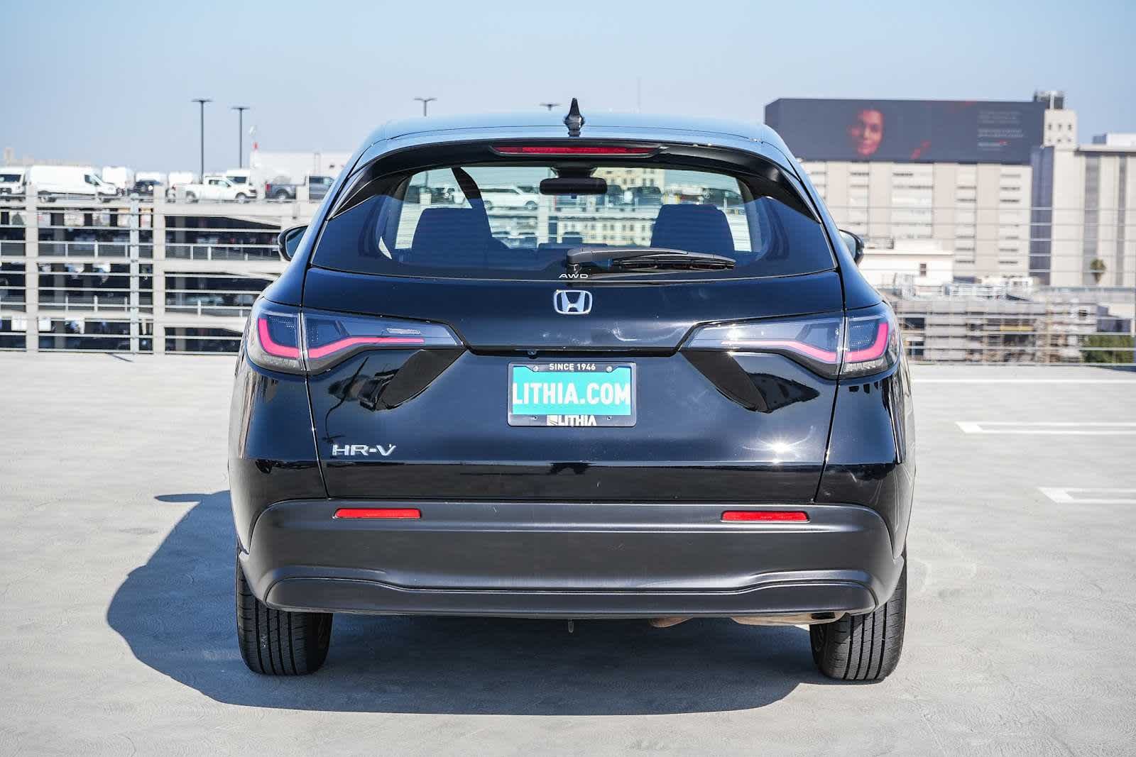 Used 2025 Black Honda LX image 7