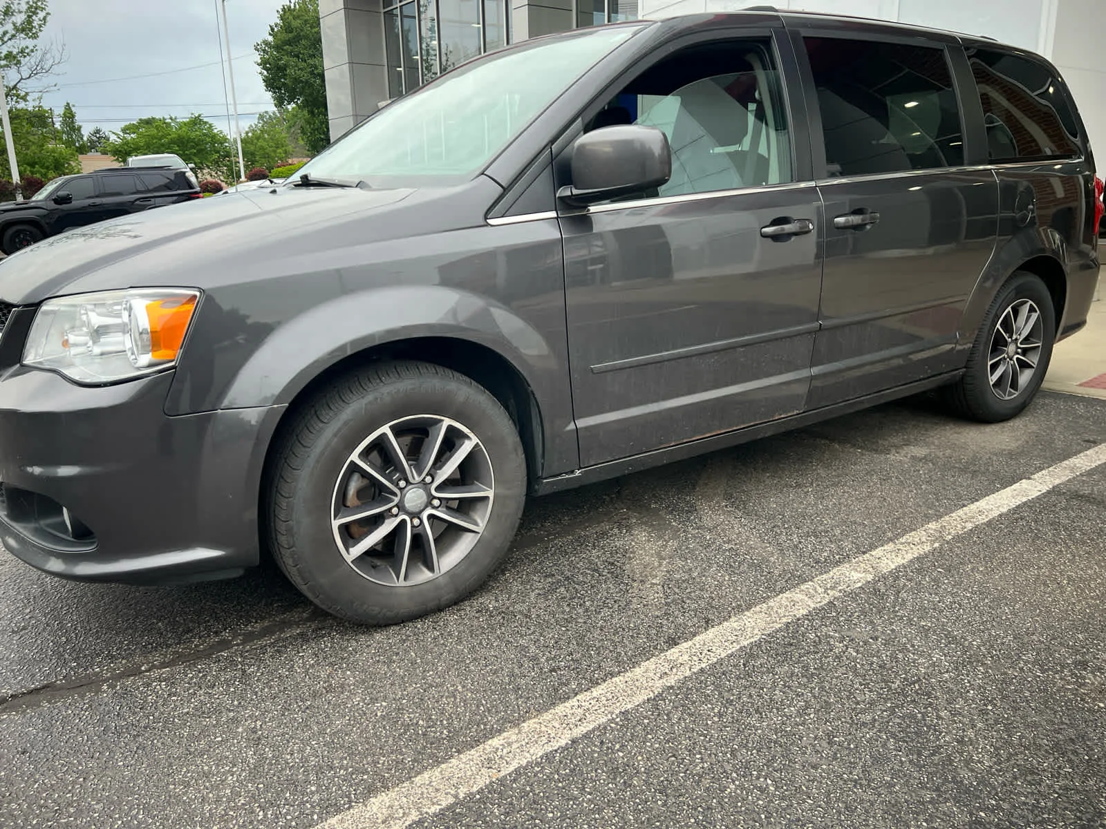 2017 Dodge Grand Caravan SXT's photo
