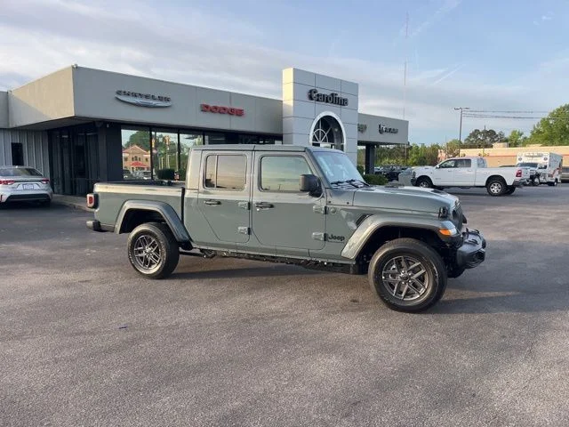 New 2026 Anvil Clearcoat Jeep Sport S image 2
