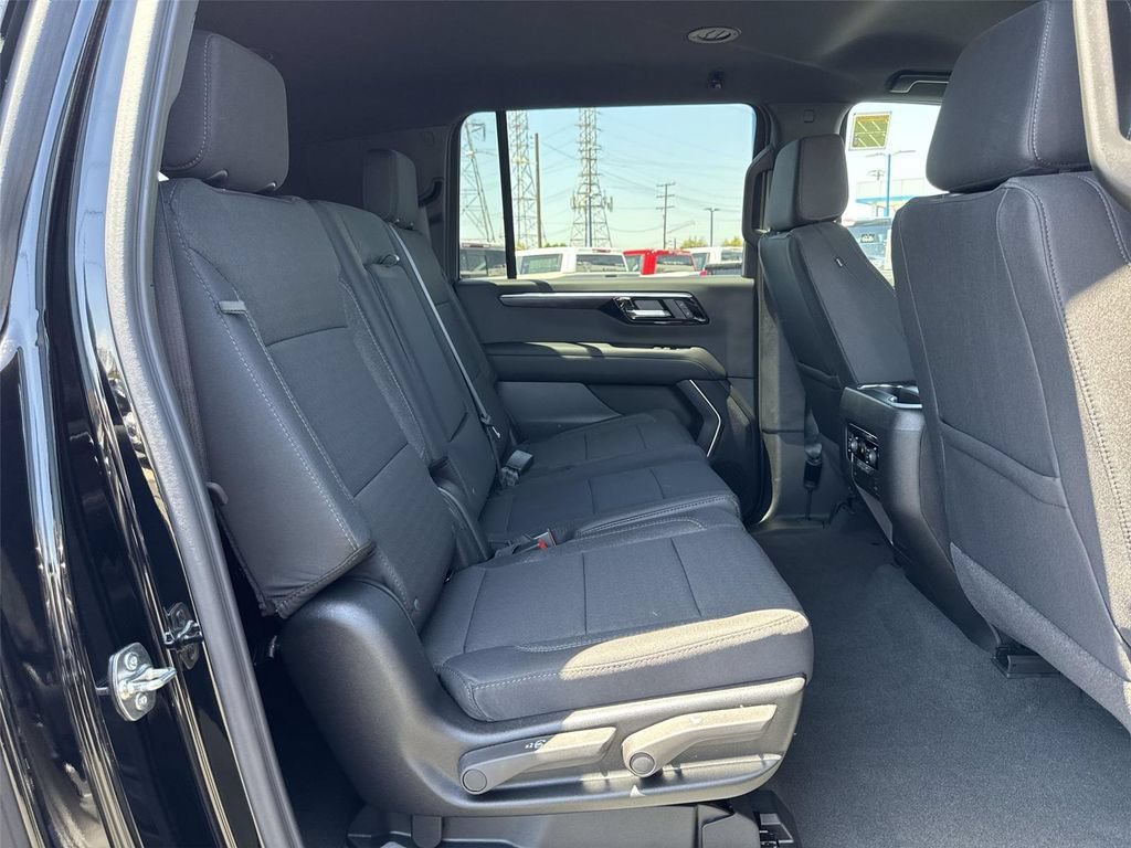 2026 Chevrolet Suburban LS - Photo 30