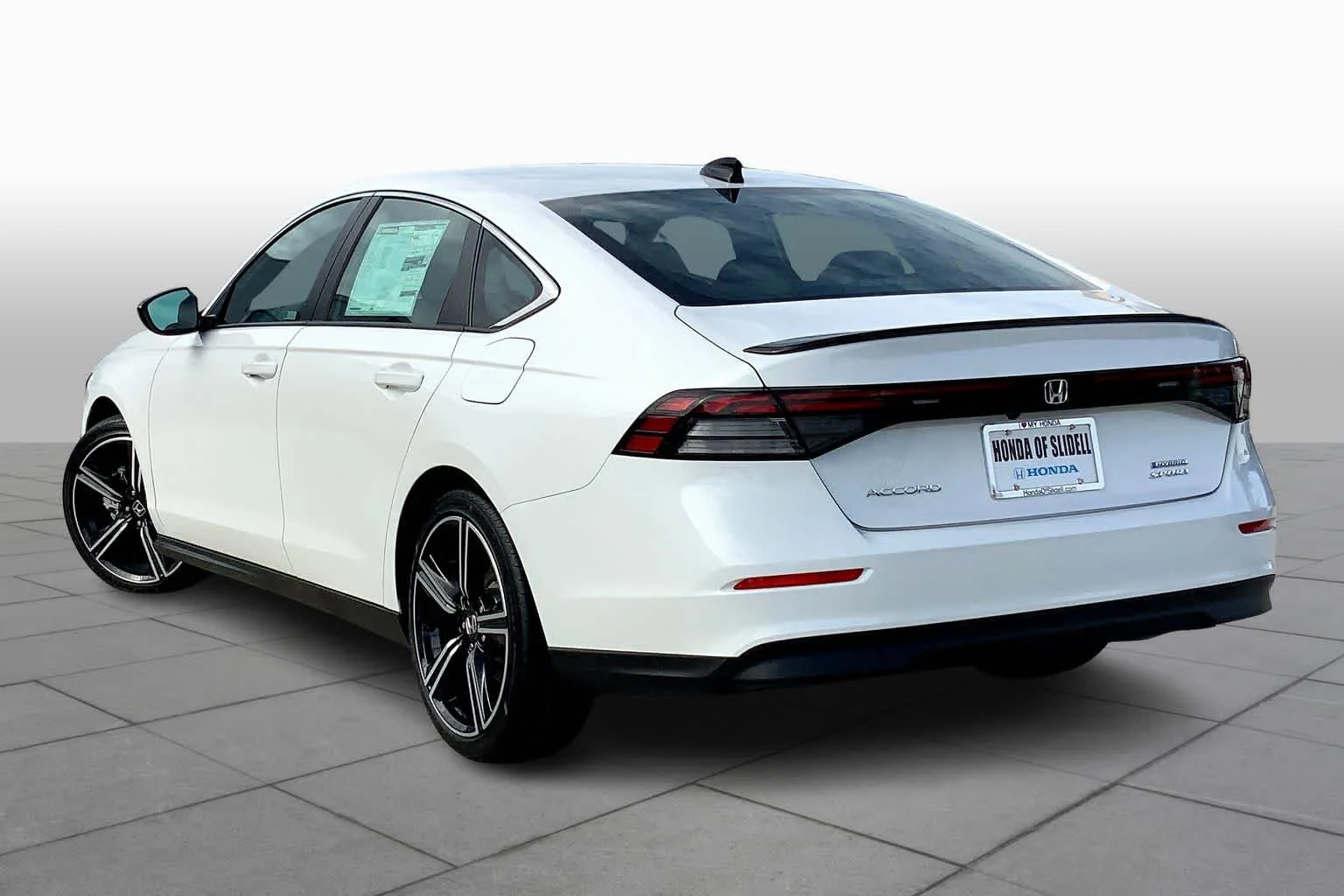 Certified Used 2025 Platinum White Pearl Honda HYBRID SPORT image 12