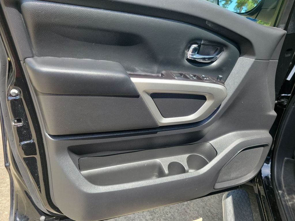 Used 2020 Black Nissan SV image 12