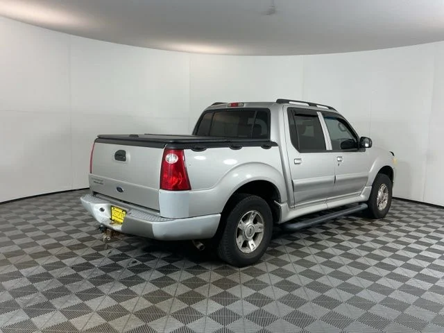 Used 2004 Silver Ford XLT image 4