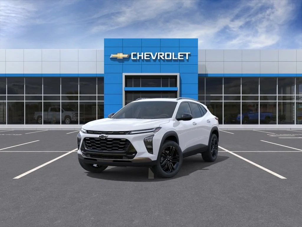 New 2026 Summit White Chevrolet ACTIV image 8
