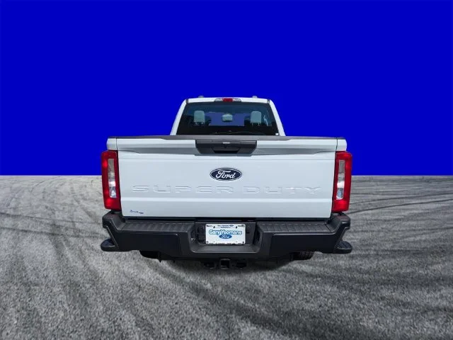 New 2027 White Ford XL image 5