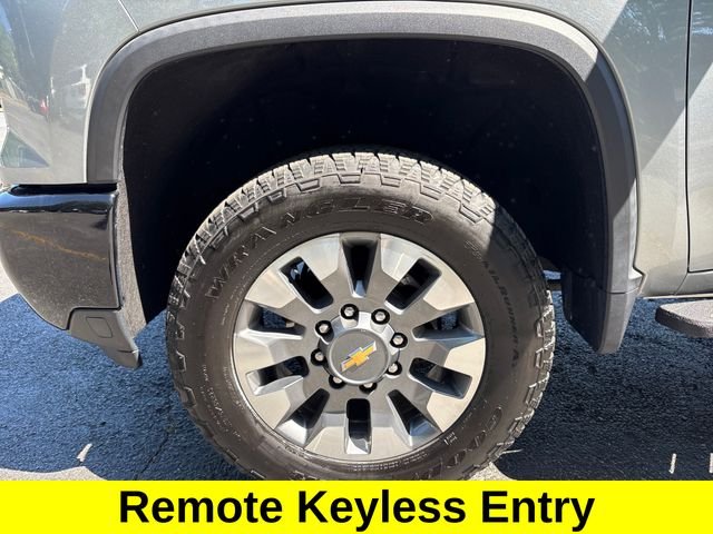 Used 2024 Gray Chevrolet Custom image 12