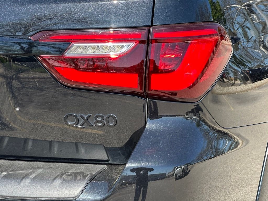Used 2021 Black INFINITI Sensory image 13