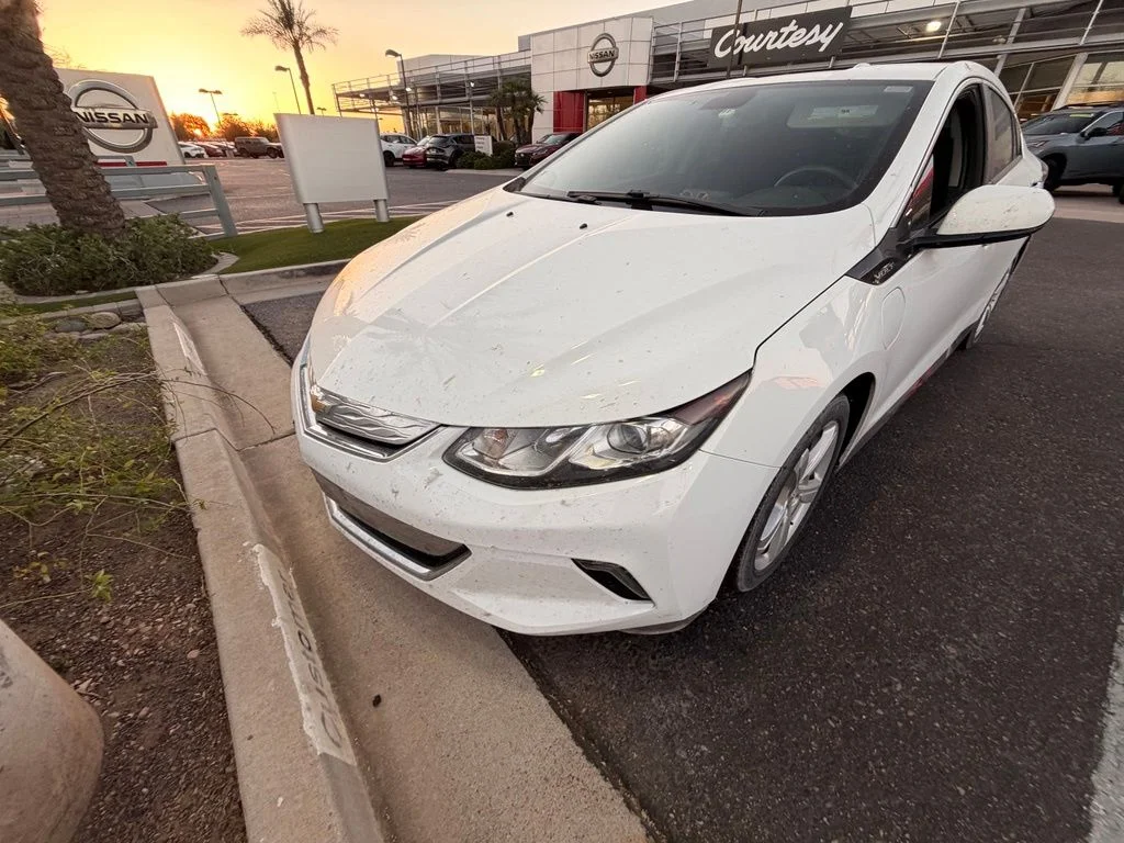 Certified Used 2017 White Chevrolet LT image 5