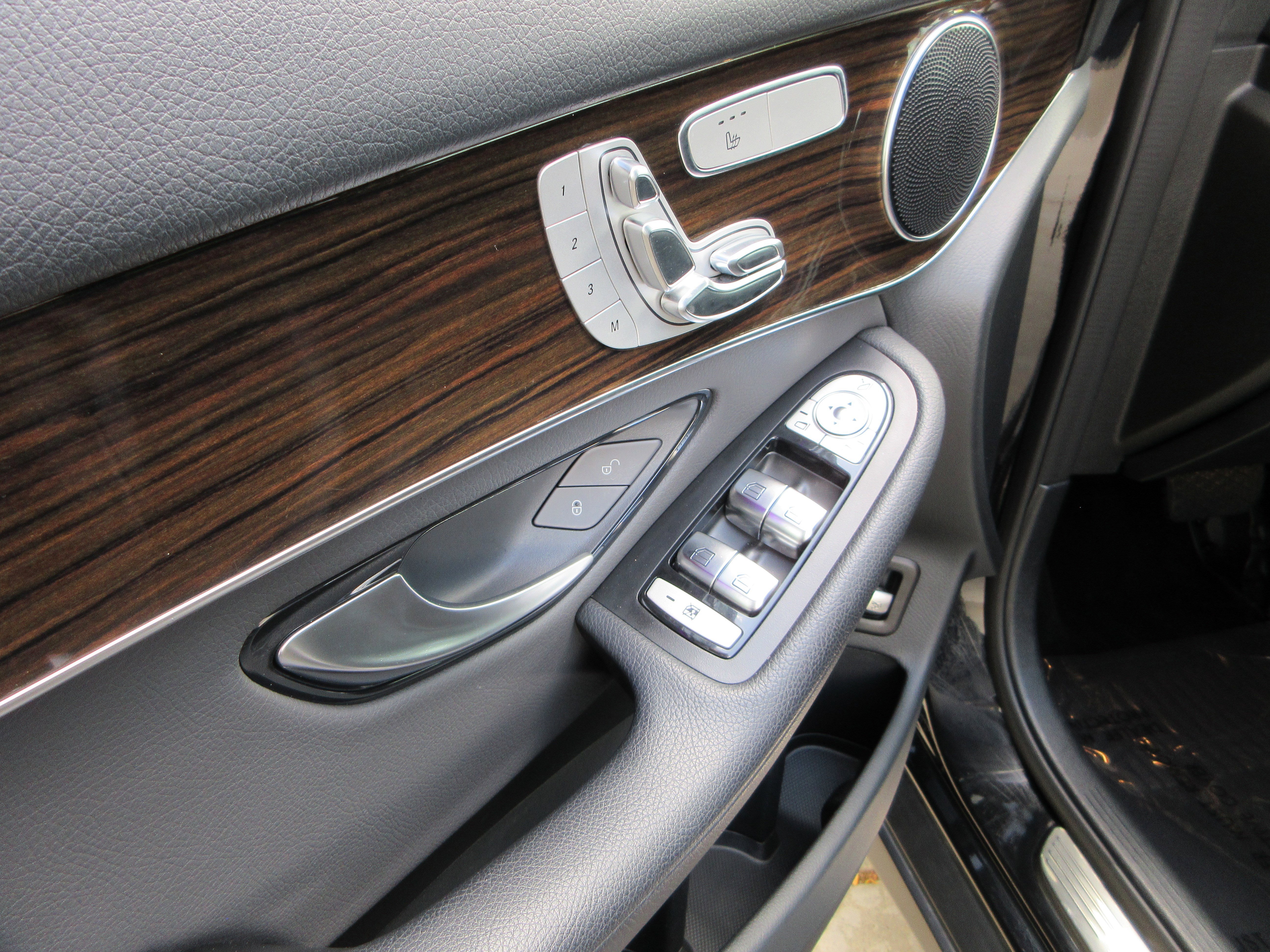 Used 2020 Black Mercedes-Benz GLC 300 Coupe image 30