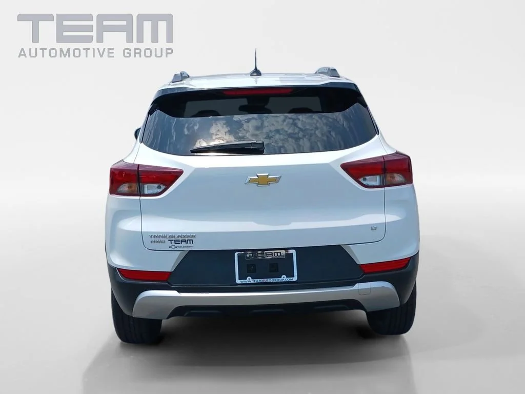 Used 2023 Summit White Chevrolet LT image 6