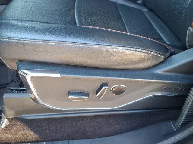 Used 2021 White Ford LARIAT image 20