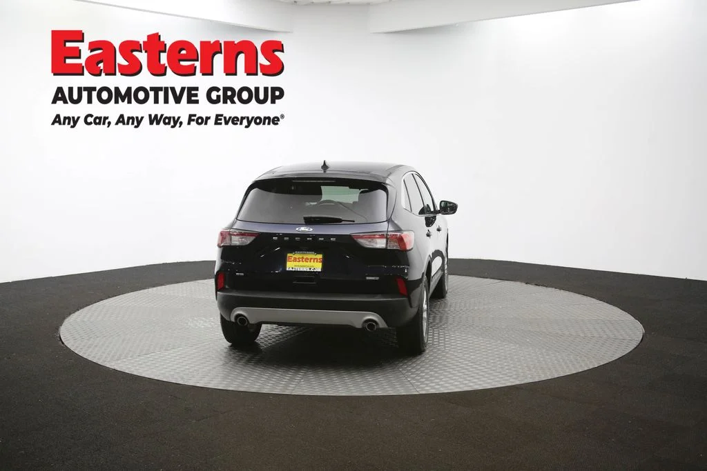 Used 2021 Blue Ford SE image 67