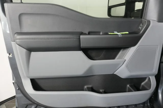 New 2026 Carbonized Gray Metallic Ford F-250® XLT image 26
