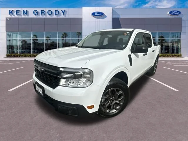 Used 2023 White Ford XLT image 4