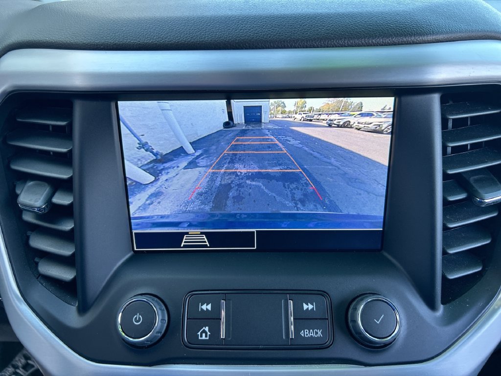 Used 2023 Blue GMC SLE image 18