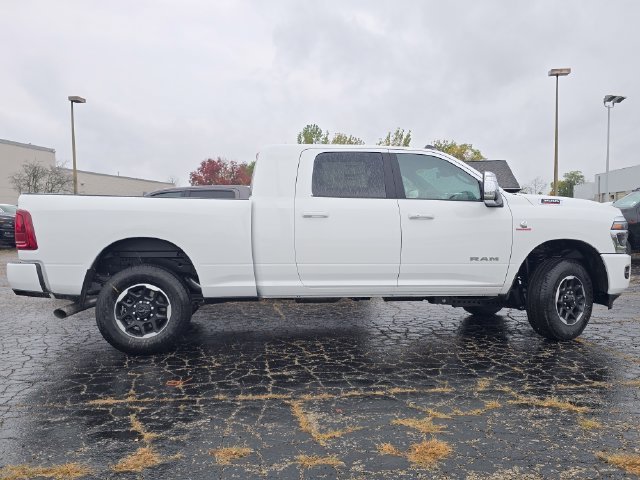 New 2027 Bright White Clearcoat RAM Laramie image 29
