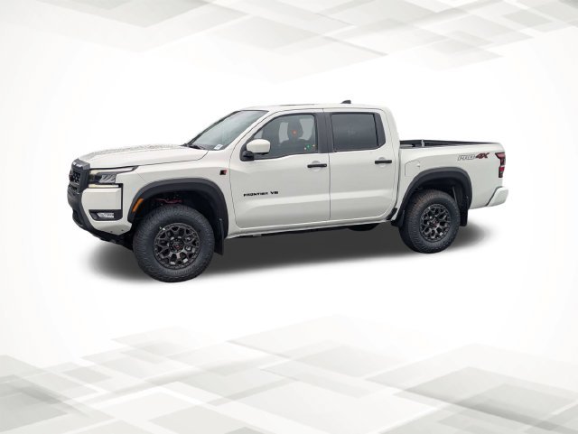 New 2027 White Nissan PRO-4X image 5