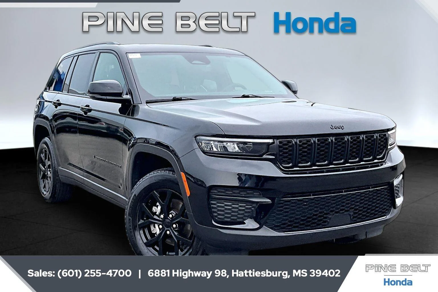 2025 Jeep Grand Cherokee Altitude 4x4's photo