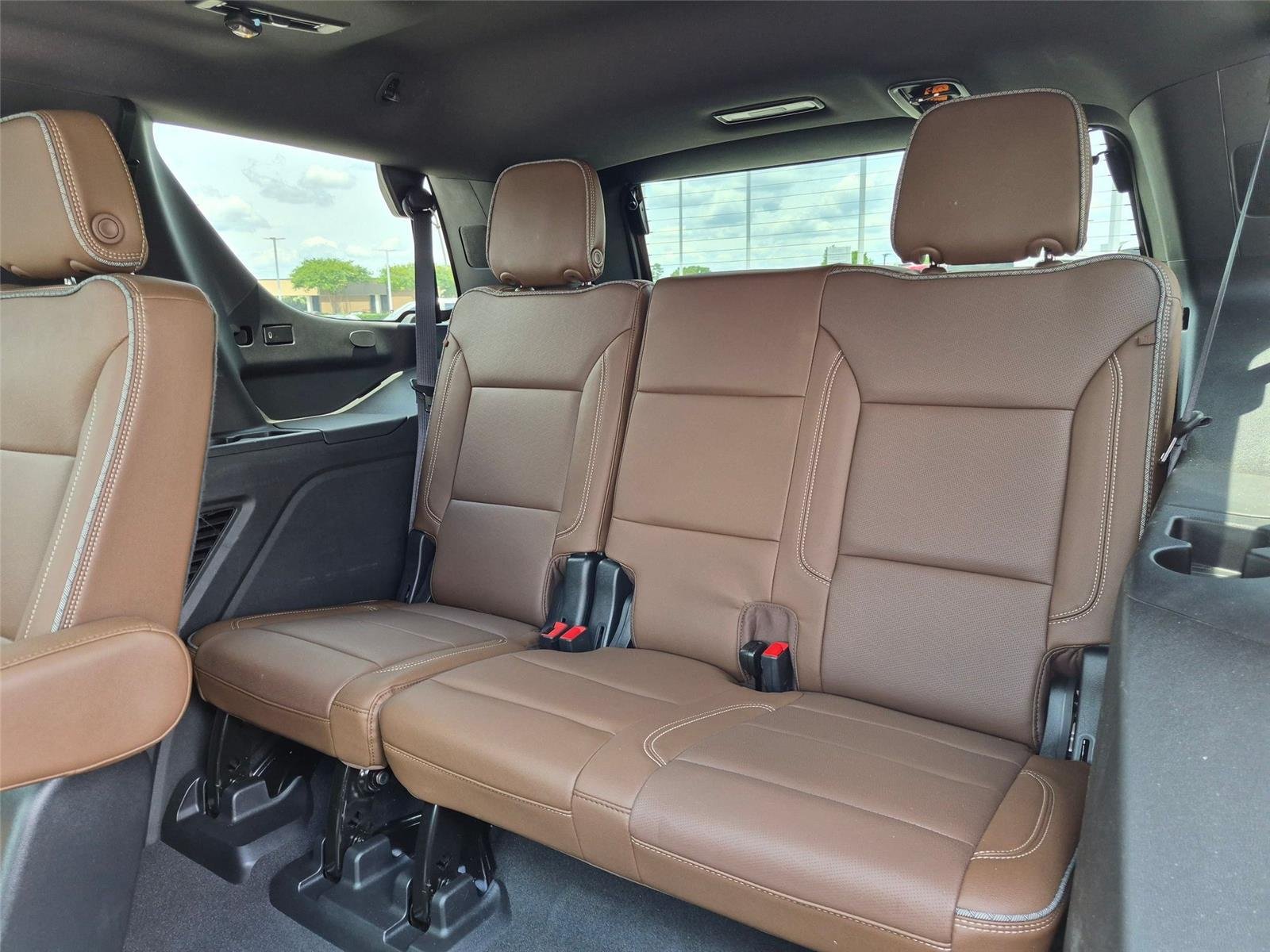 Used 2024 Sterling Gray Metallic Chevrolet High Country image 28