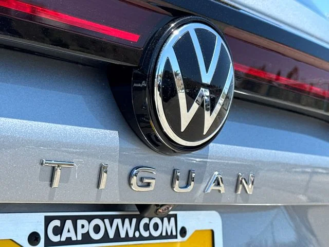 New 2026 Pyrite Silver Metallic Volkswagen 2.0T SE image 16