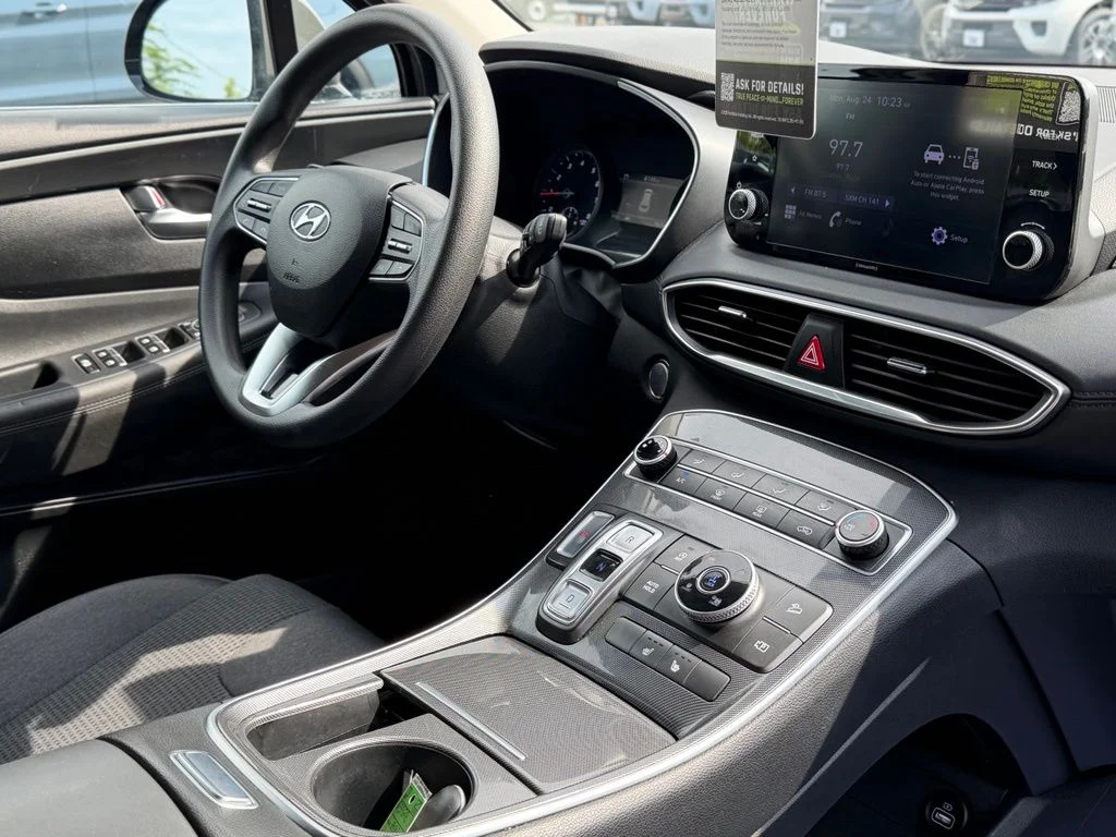 Used 2022 Hampton Gray Hyundai SEL image 21