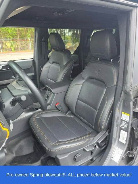 Used 2021 Gray Ford Badlands image 6