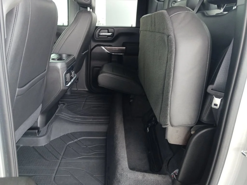 Used 2022 Silver Ice Metallic Chevrolet LTZ image 29