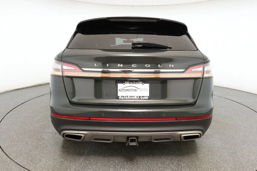 Used 2022 Gilded Green Metallic Clearcoat Lincoln Reserve AWD with Co-Pilot360 1.0 Plus Package & 20in Wheels image 5