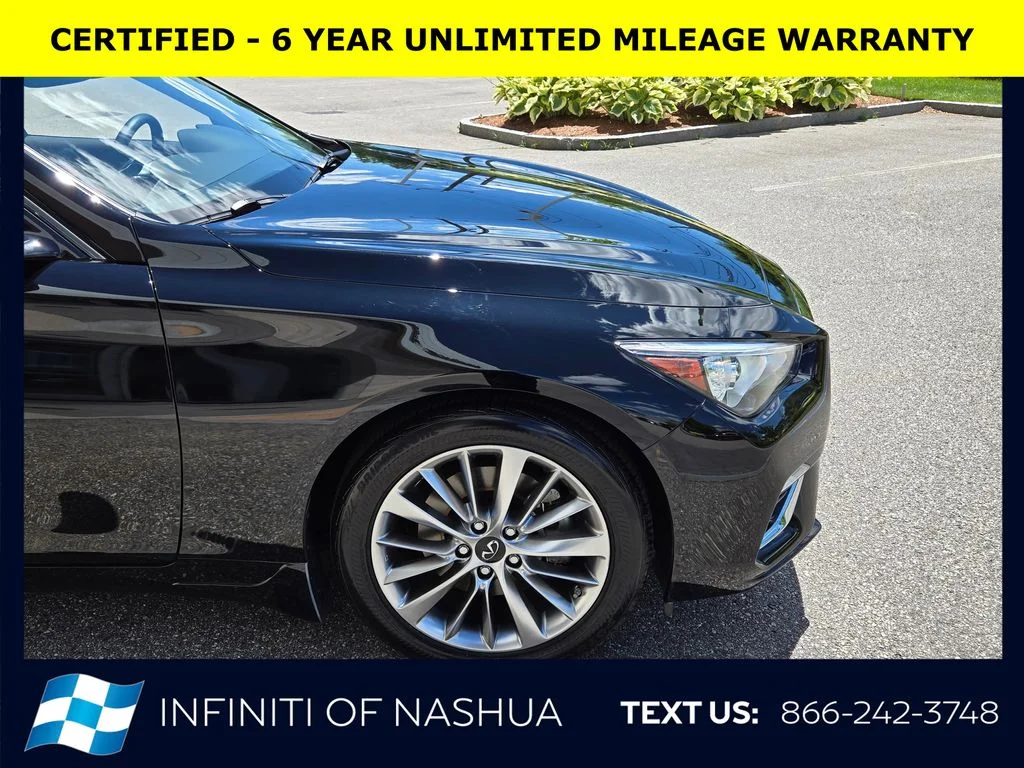 Certified Used 2023 Black INFINITI LUXE image 14