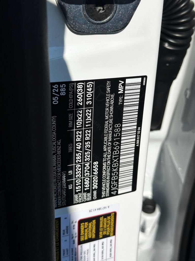 New 2026 MANUFAKTUR Moonlight White Metallic Mercedes-Benz GLE 450 image 34