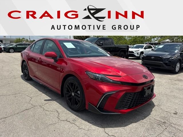 2025 Toyota Camry SE