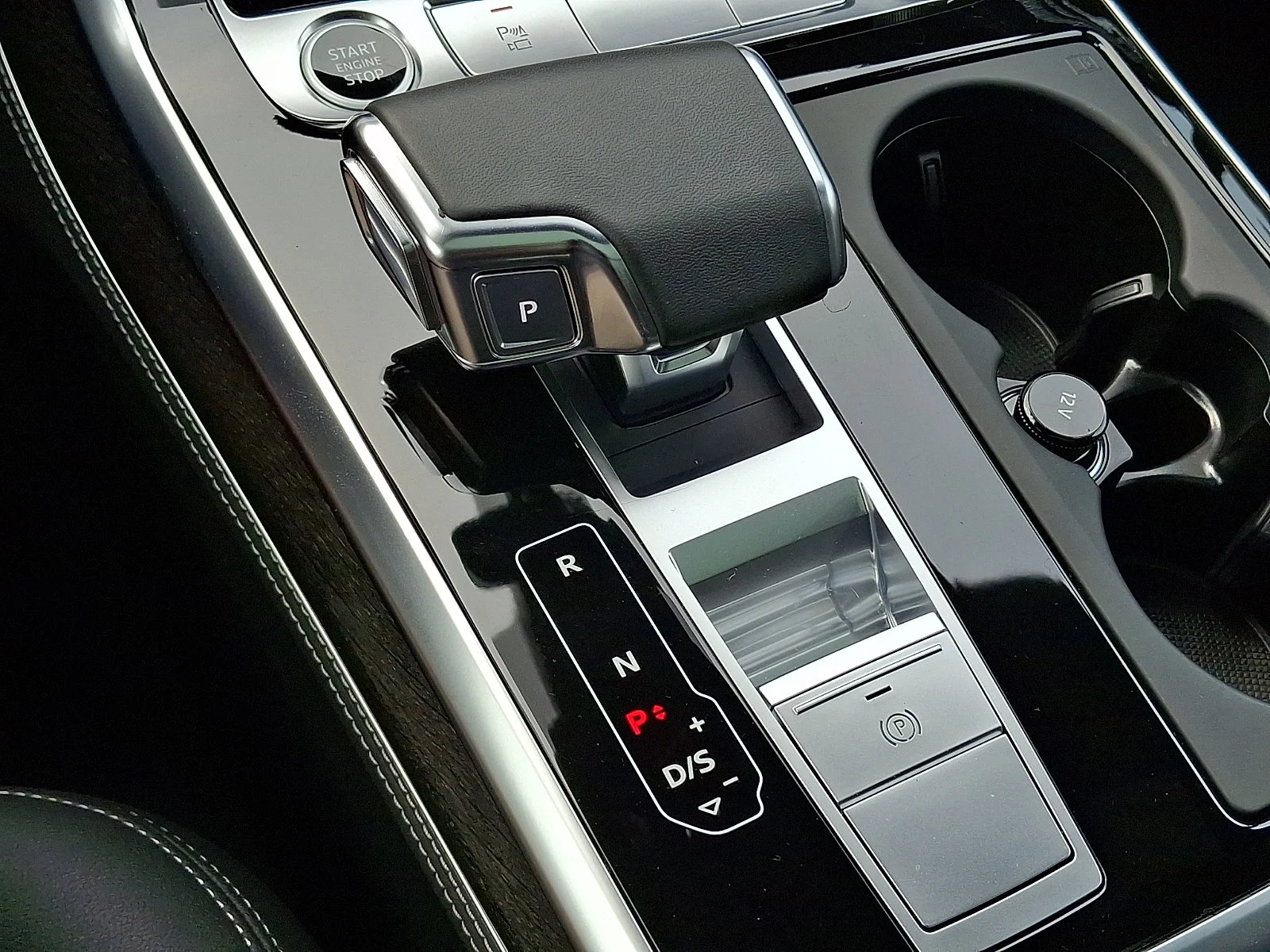 Used 2025 Samurai Gray Metallic   3M3m Audi Premium Plus image 16