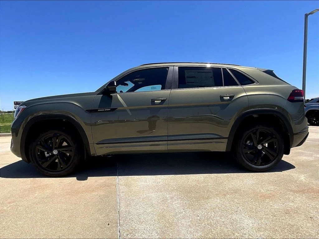 New 2026 Green Volkswagen 2.0T SEL R-Line Black image 3