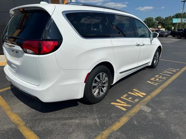 Used 2020 Bright White Clearcoat Chrysler Touring L Plus image 6