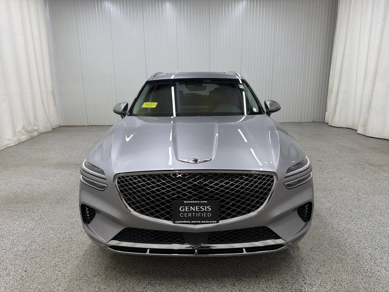2024 GENESIS GV70 Standard - Photo 2