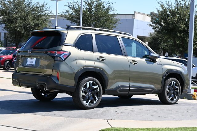 New 2026 Autumn Subaru Limited Hybrid image 3