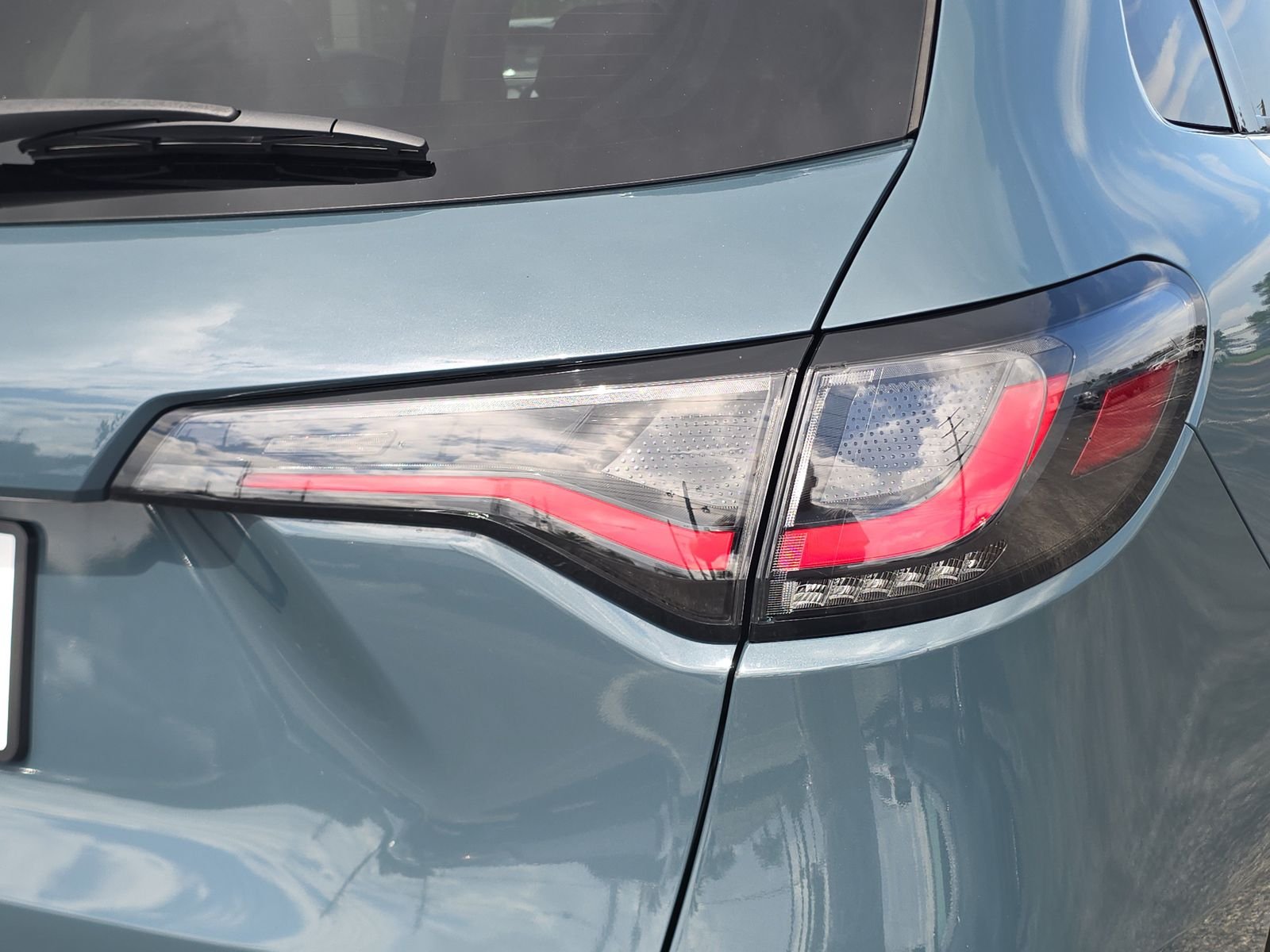2025 Honda HR-V EX-L - Photo 8