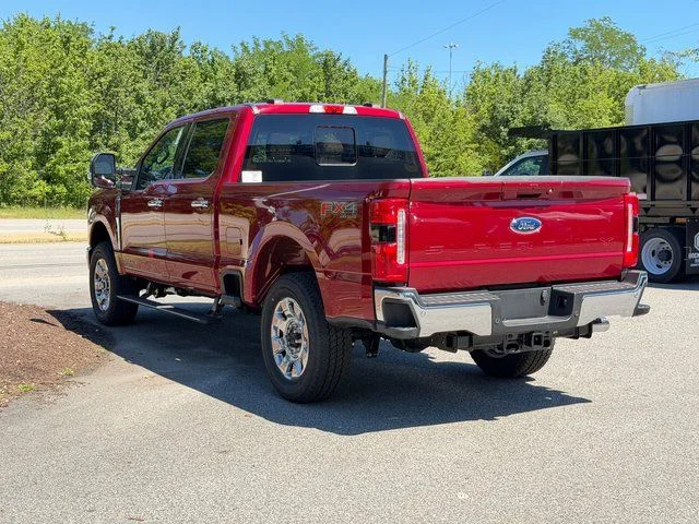 New 2026 Ruby Red Metallic Tinted Clearcoat Ford Lariat image 4