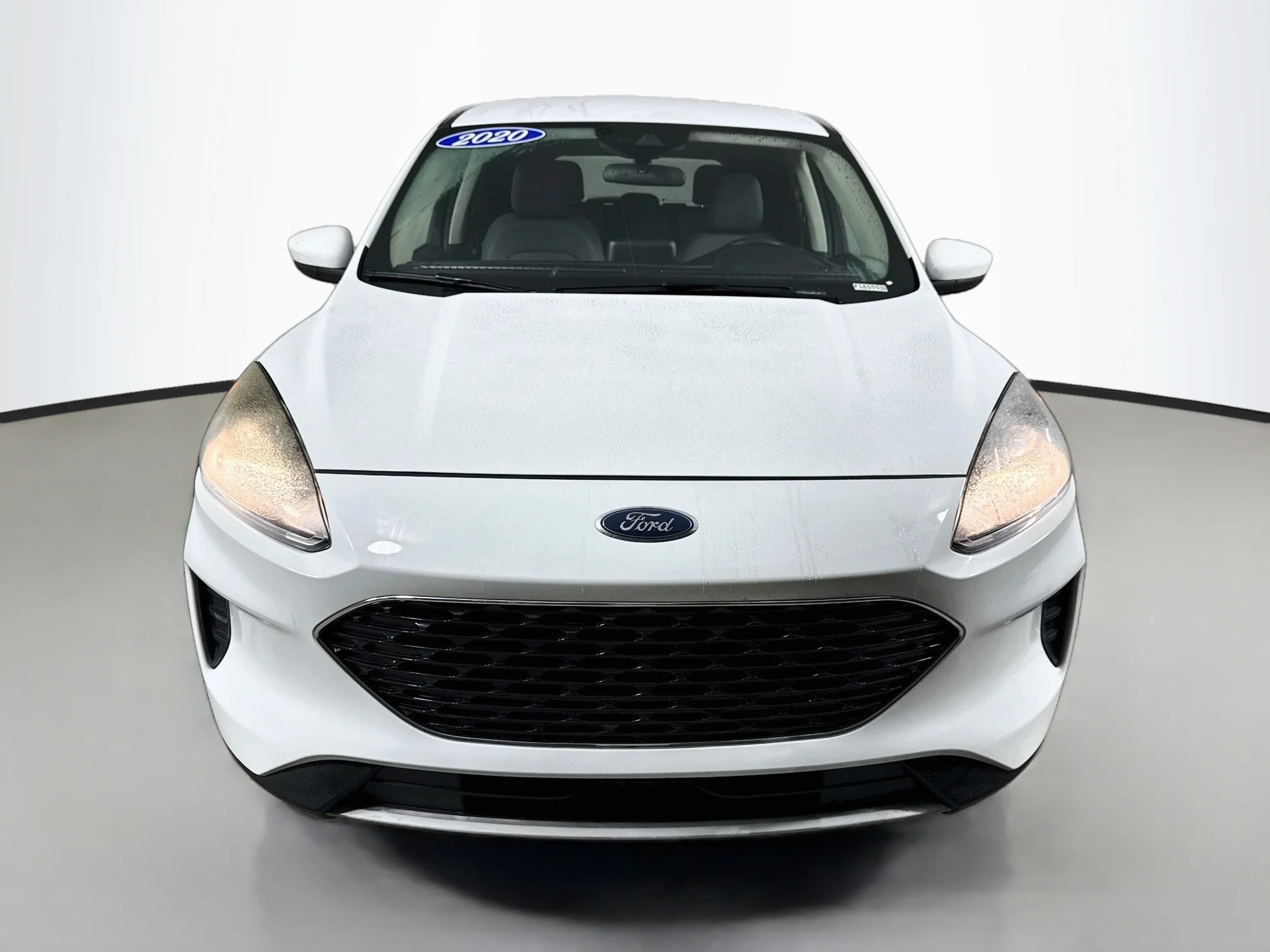 Used 2020 Oxford White Ford SE image 8