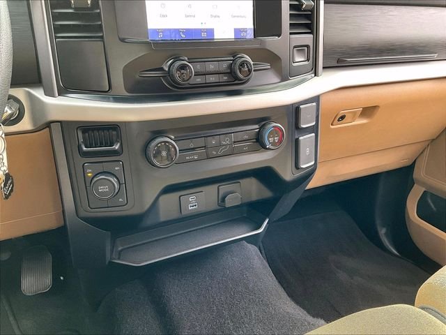 Used 2023 Black Ford XLT image 12
