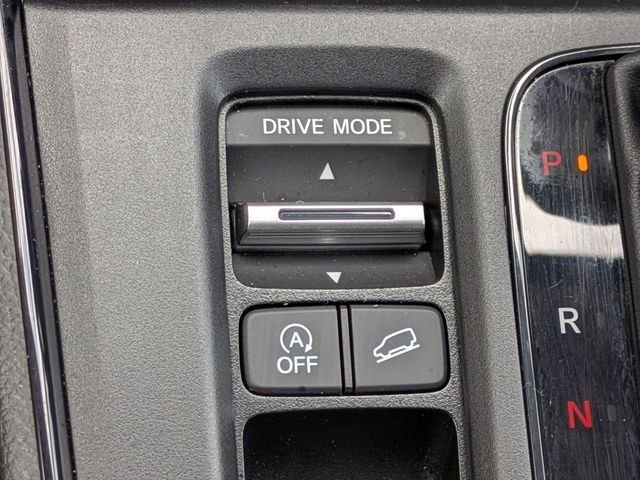 Used 2025  Honda EX image 34