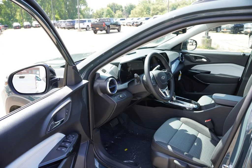 New 2026 Cypress Gray Chevrolet LT image 10