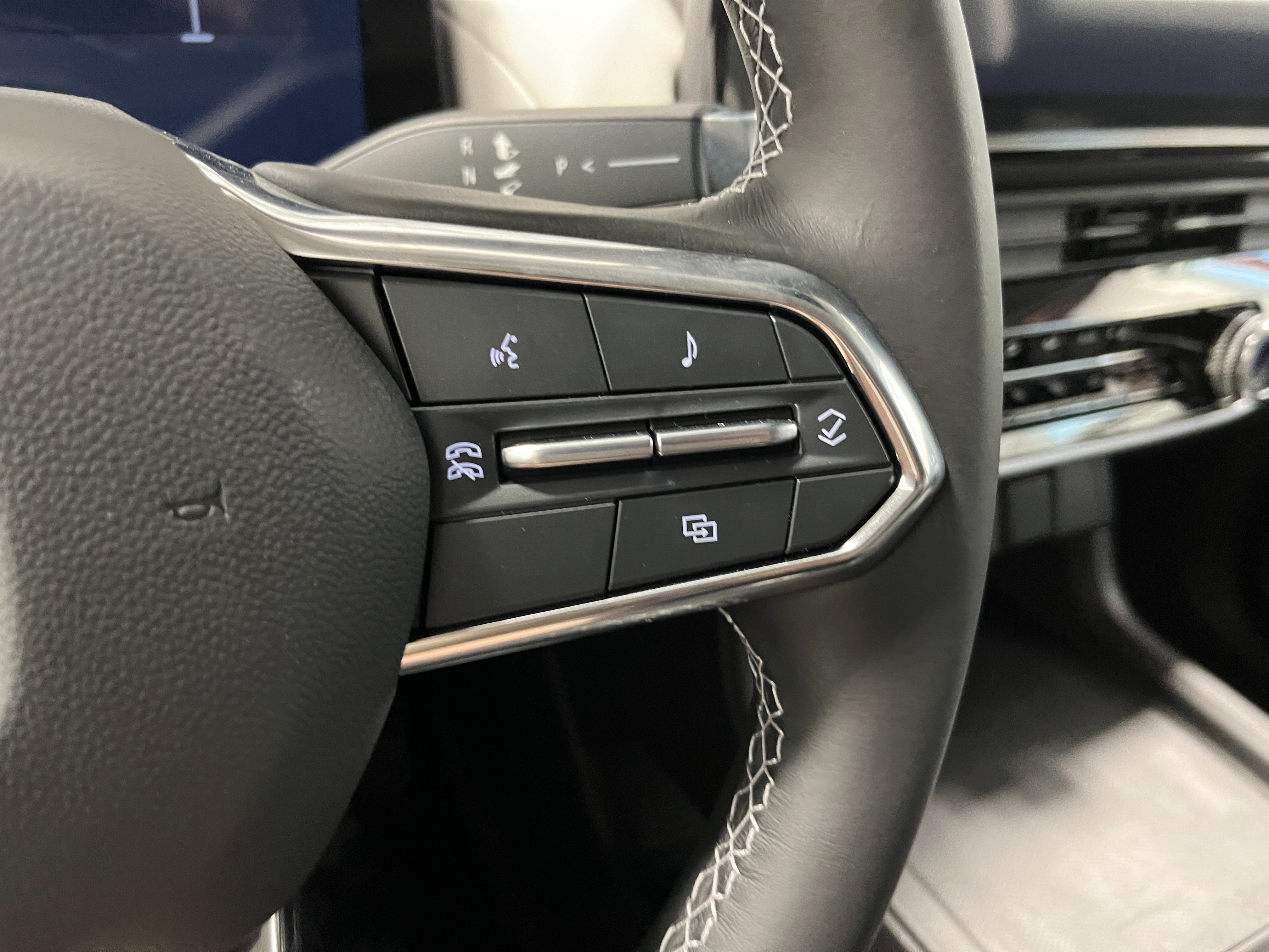 New 2026 Mercury Silver Metallic Honda Touring image 19