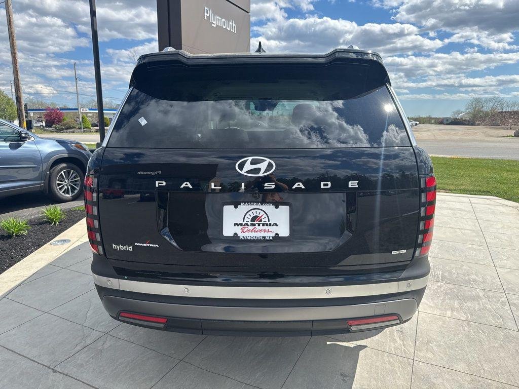 New 2026 Black Hyundai SEL 7P image 7