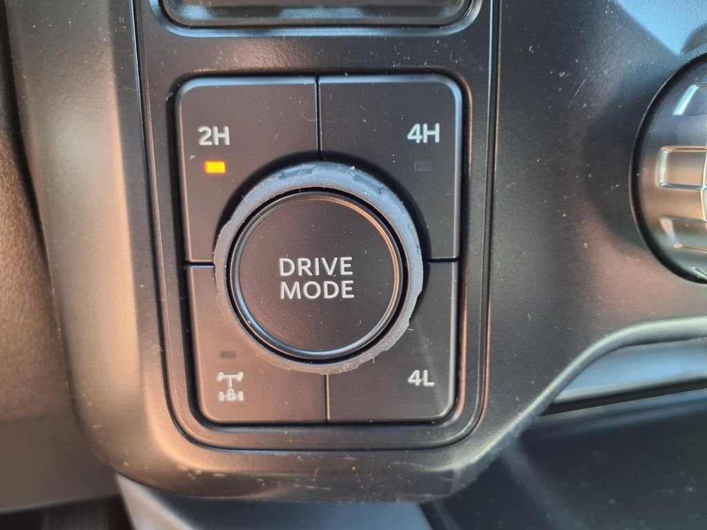 New 2026 Gray Ford Lariat image 26