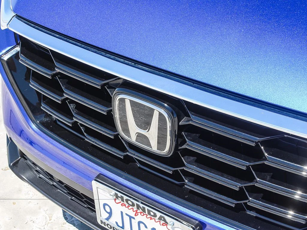 Certified Used 2024 Still Night Pearl Honda EX-L image 12