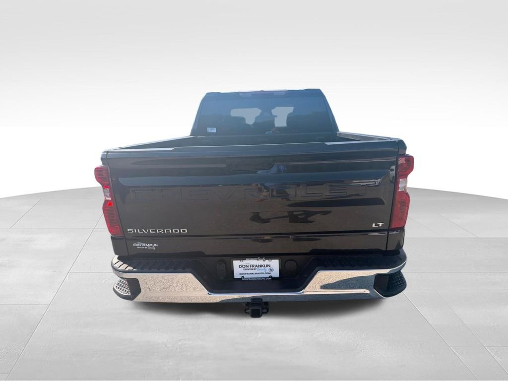 Used 2024 Gray Chevrolet LT image 4