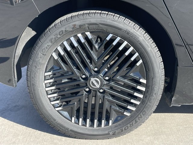 2024 Nissan Leaf SV Plus photo 3