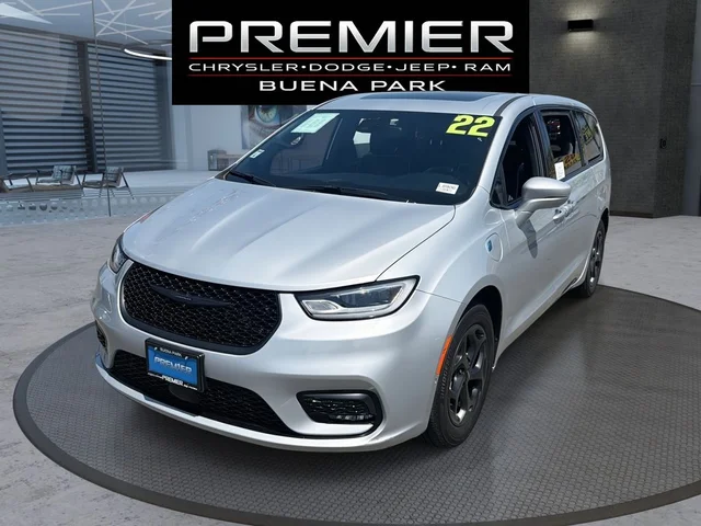 2022 Chrysler Pacifica Hybrid Limited
